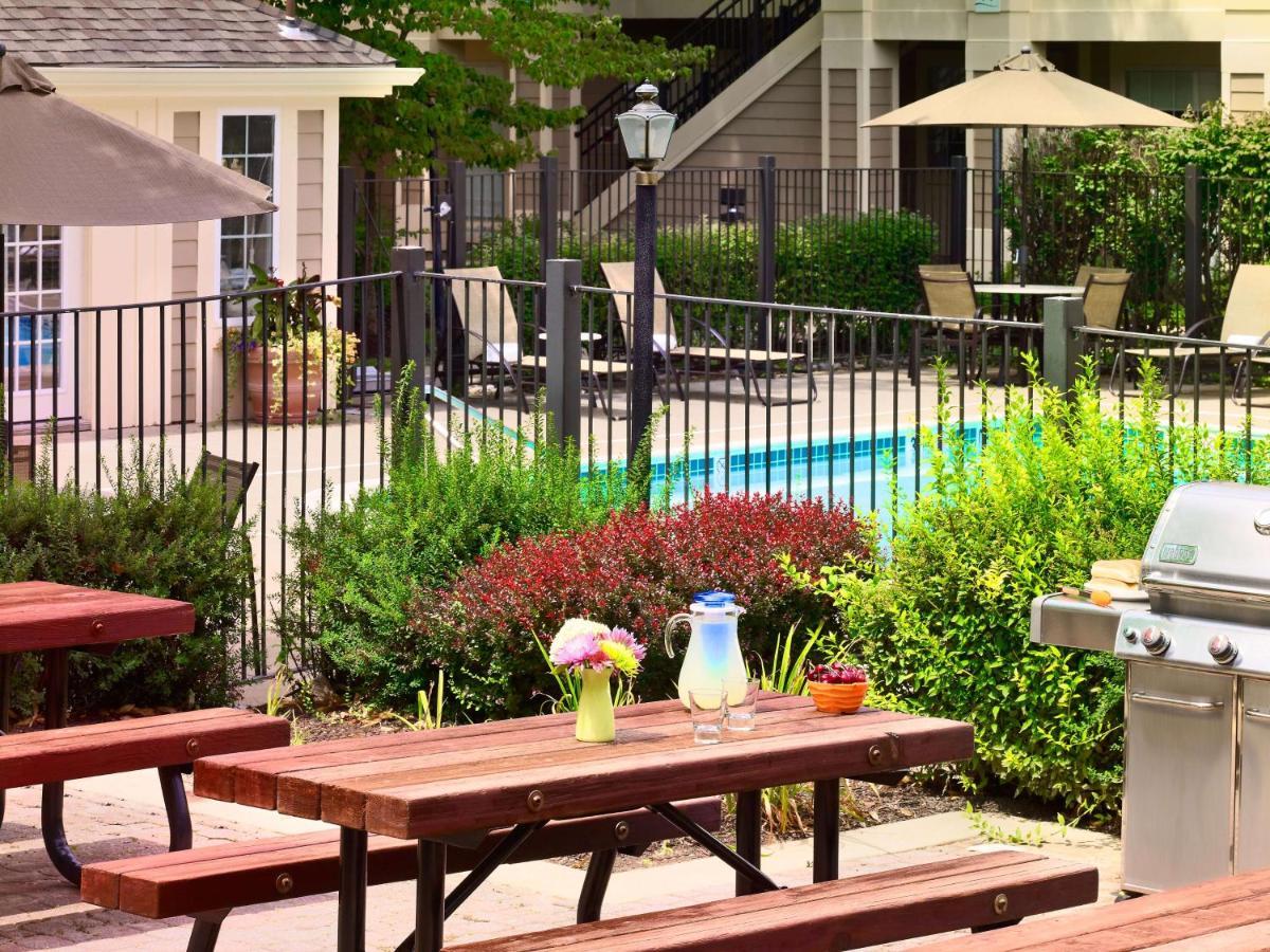 Sonesta Es Suites St. Louis Westport Maryland Heights Ngoại thất bức ảnh